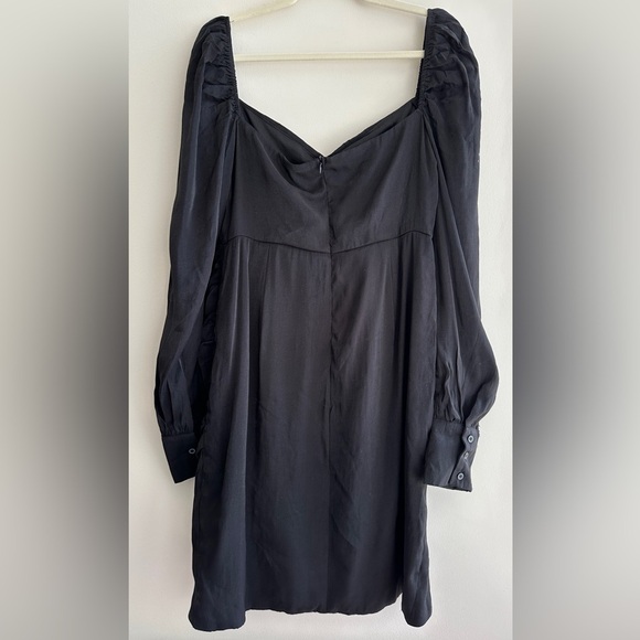 PrettyLittleThing Plus Black Shimmer Ruched Detail Puff Sleeve Bodycon Dress,NWT - Picture 16 of 16